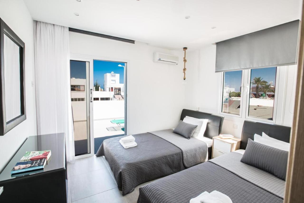 Evas Apartment Протарас Екстериор снимка