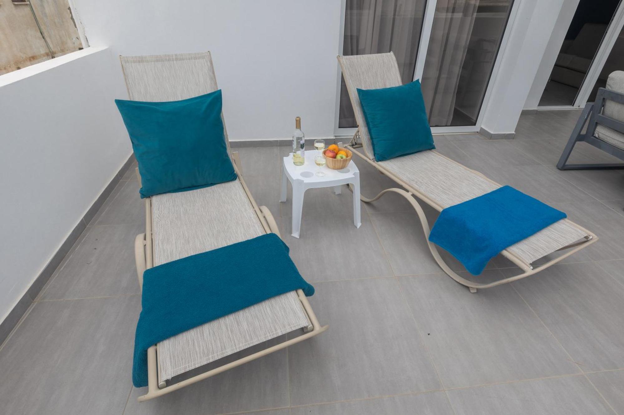 Evas Apartment Протарас Екстериор снимка